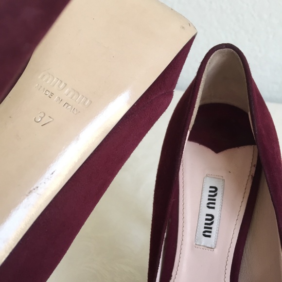 Miu Miu bugundy suede platform pumps - Picture 6 of 8